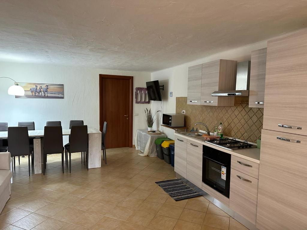 Lightblue-Celeste Central Apartment In Porto Rotondo Εξωτερικό φωτογραφία